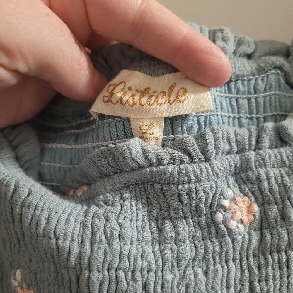 Puff Sleeve Midi Dress - Picture 7 of 9